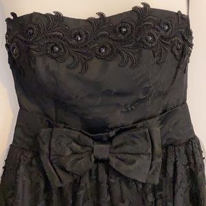 Jessica McClintock | Dresses | Jessica Mcclintock Black And Gold Strapless  Dress | Poshmark